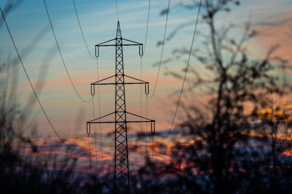 découvrez les enjeux et solutions de la transition énergétique pour un avenir durable et respectueux de l'environnement.